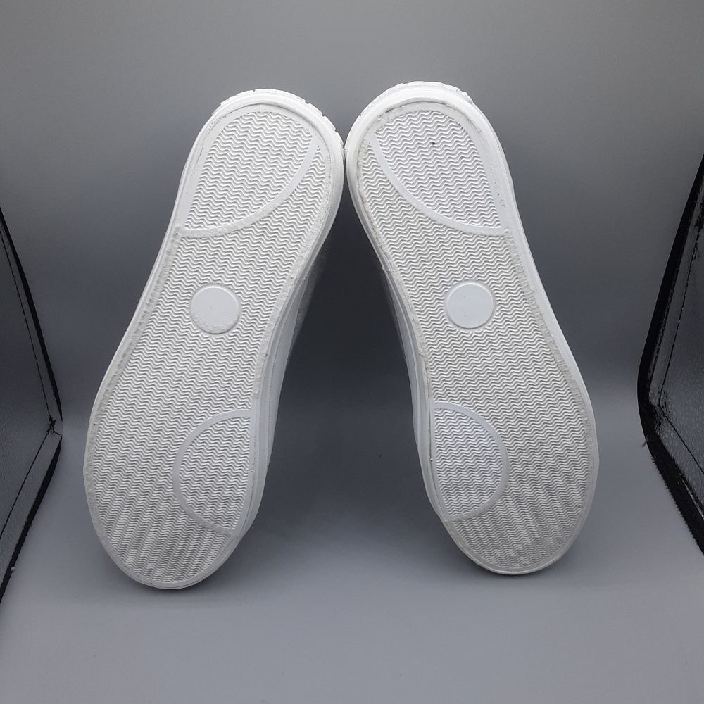 HOST PICK 🎉Rocket Dog Sneakers new - Picture 7 of 9